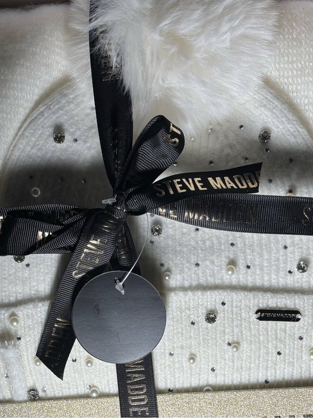 Steve Madden White Knit Beanie Pom and White Scarf w/ Embellishments!Limited Ed. - Picture 7 of 8
